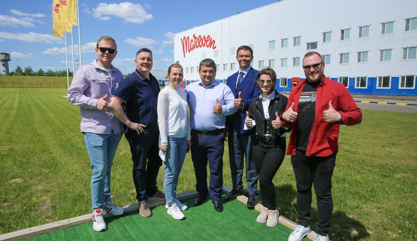 Открытый бизнес и понятные стратегии: иностранные коллеги посетили завод «Маревен»