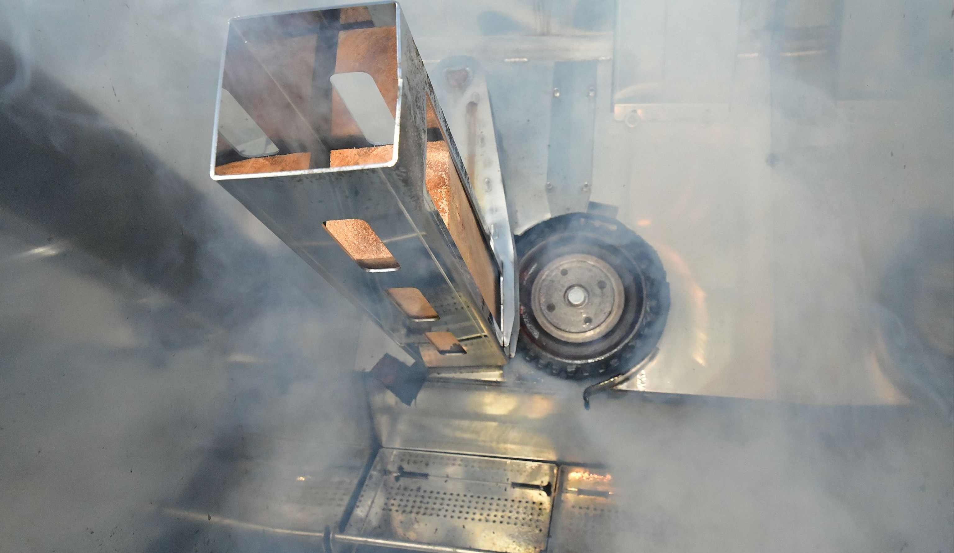 Фрикционные дымогенераторы и способы получения безопасного дыма