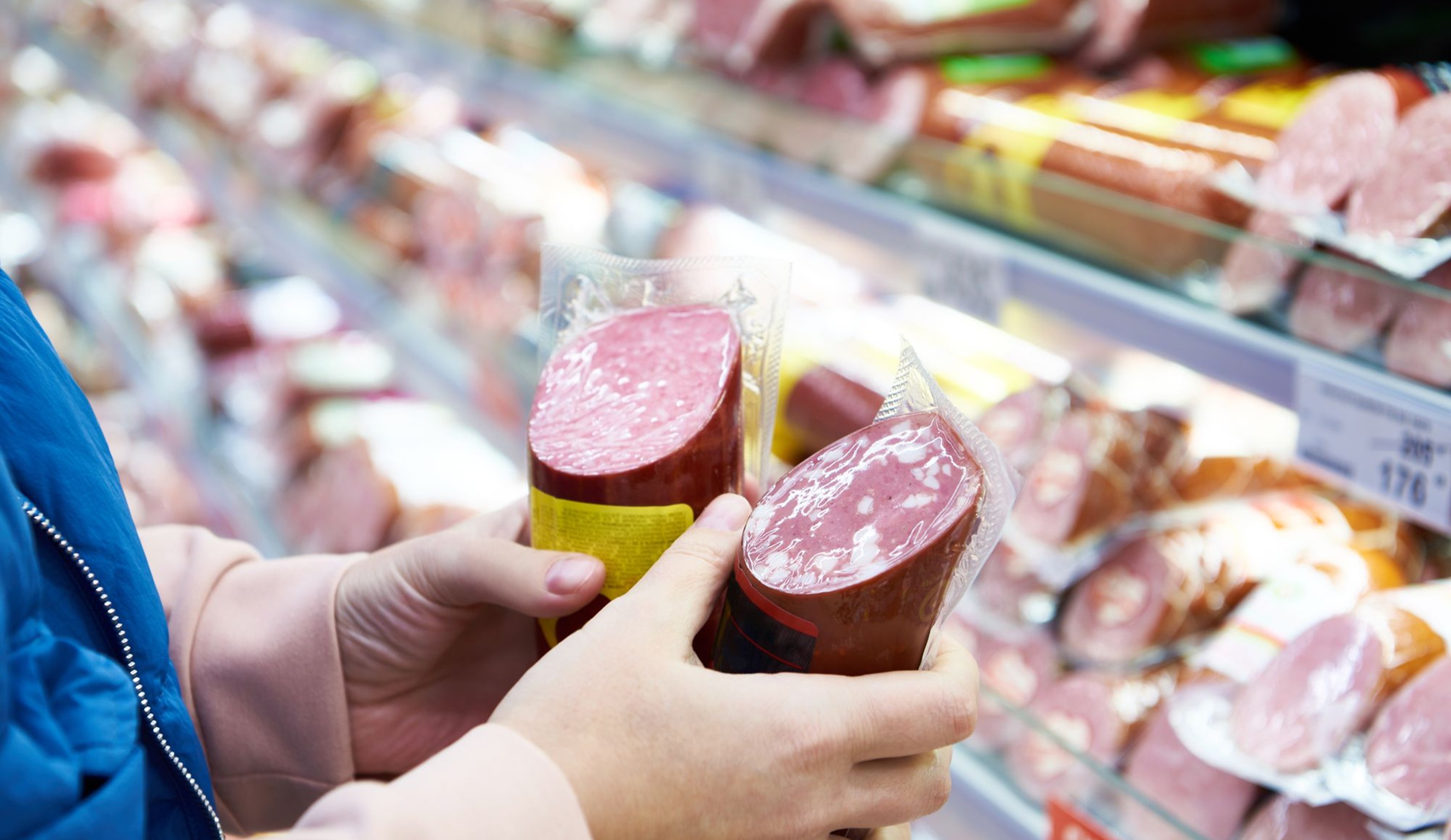 Автоматический нарезчик батонов колбасы под углом от российского производителя Steeltex