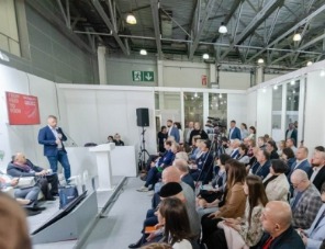 Регистрация на юбилейную выставку «Куриный Король» началась!