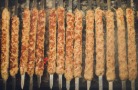 «Люля-кебаб из баранины» оказался изготовленным из свинины и куриного мяса