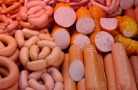 Переработанное мясо покупают девять из 10 российских семей