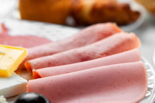 Обзор новостей и событий мясопереработки и животноводства за 16-ю неделю (14–20 апреля 2025 г.)