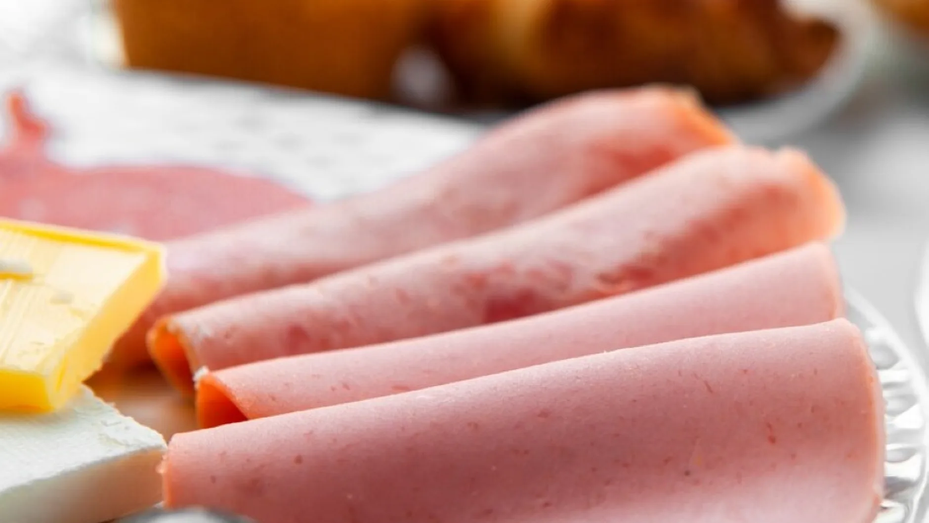 Обзор новостей и событий мясопереработки и животноводства за 16-ю неделю (14–20 апреля 2025 г.)