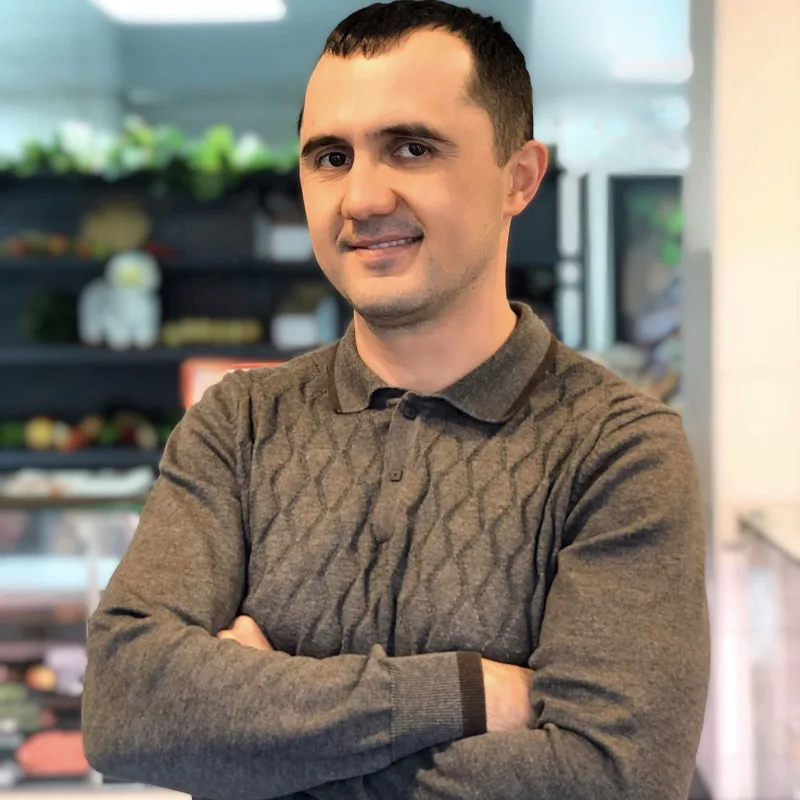 Руслан Шахбанов