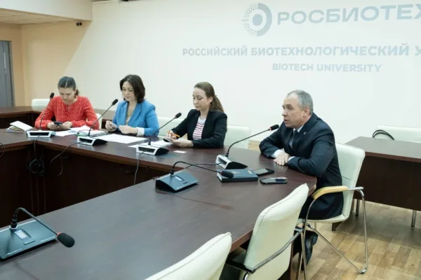 РОСБИОТЕХ и АСОМП представили программу целевого обучения