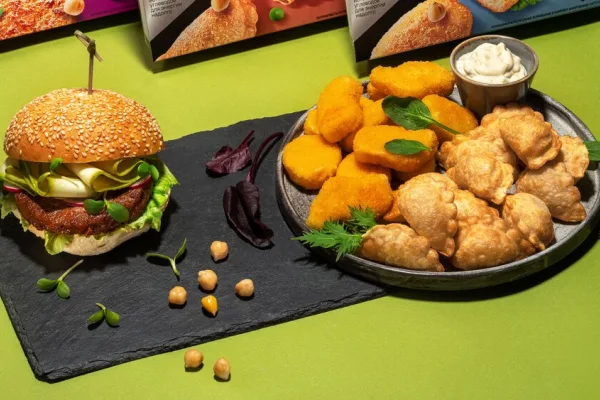 Линейка Foodgital от бренда «Горячая штучка» появилась в сети супермаркетов «Перекрёсток» X5 Group