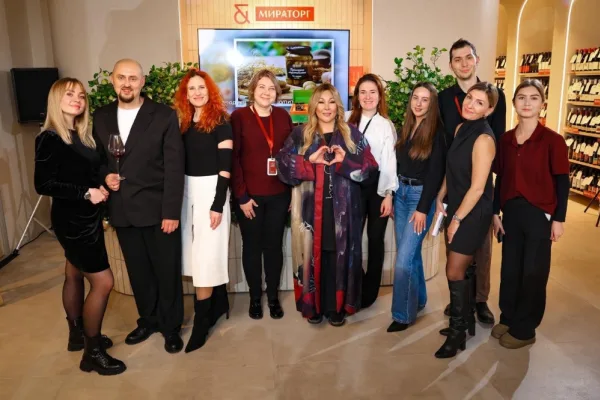 В магазинах «Мираторга» появилась фермерская консервация по рецептам Аниты Цой