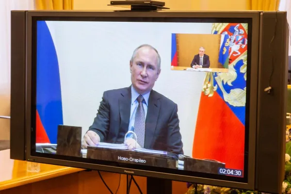 Владимир Путин провел совещание по ситуации в АПК и пищевой промышленности